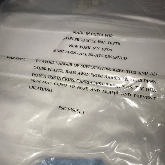 NWT Daisy travel bag - Picture 5 of 5